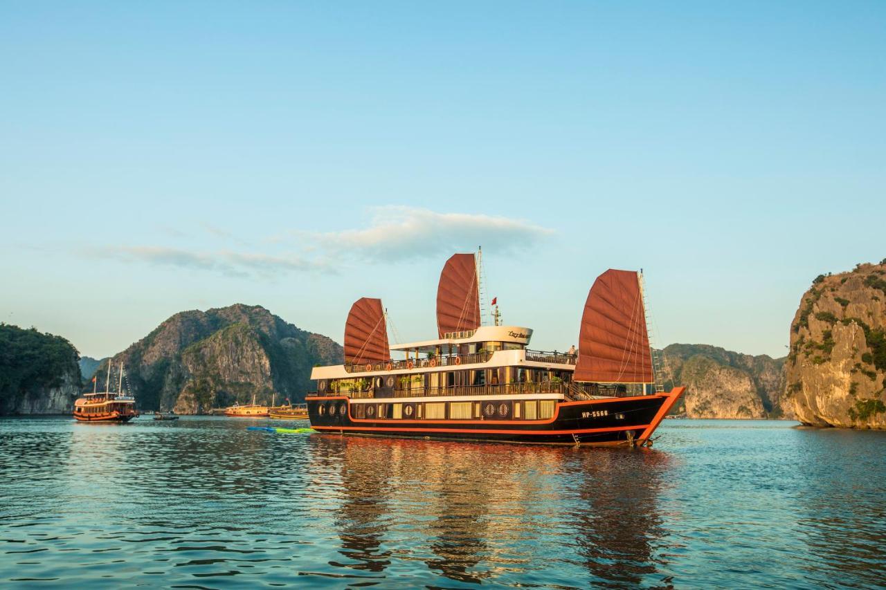 Cozy Boutique Cruise Hotel Dong Khe Sau Ngoại thất bức ảnh